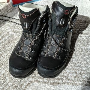 Mammut men's shoes